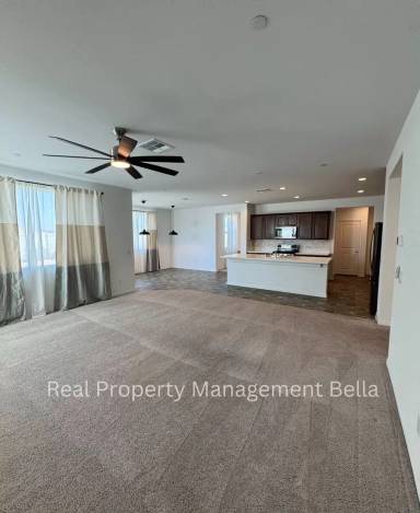 Main picture of 35255 Tavel St