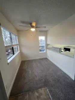 Main picture of 1351 Dustin Dr