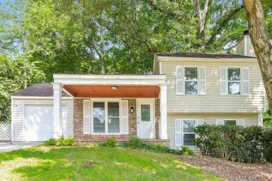 Main picture of 405 Rill Crest Ct