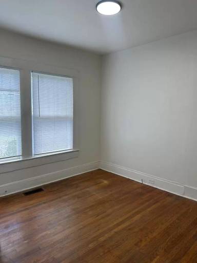 Main picture of 1229 8th Ave W