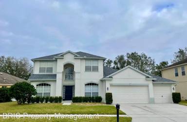 Main picture of 7053 Winding Lake Cir