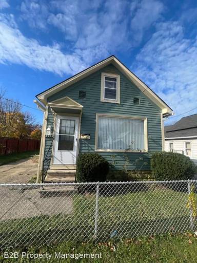 Main picture of 3222 W 50th St