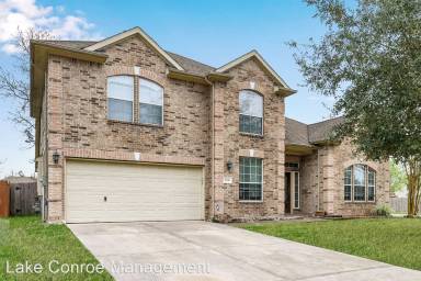 Main picture of 2031 Lulach Ln