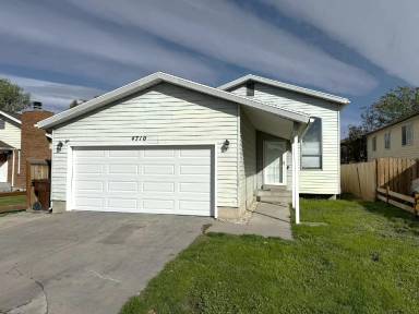 Main picture of 4710 W Roundtable Rd