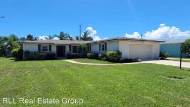 Main picture of 1264 Seminole Dr