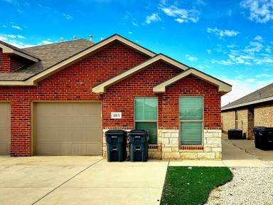 Main picture of 2102 Langford Ave