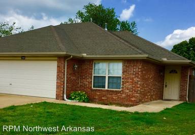 Main picture of 790 Appleridge Dr