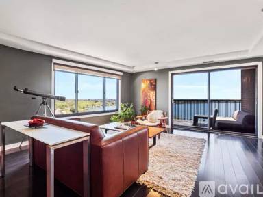 Main picture of Lake Point Condominiums