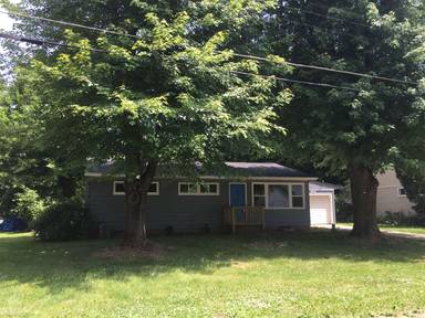Main picture of 919 Browning Ave