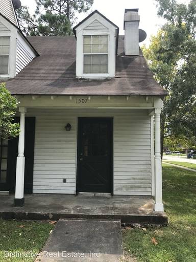 Main picture of 1507 Savannah Dr