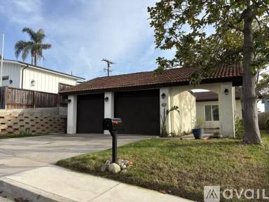 Main picture of 112 Avenida Dolores