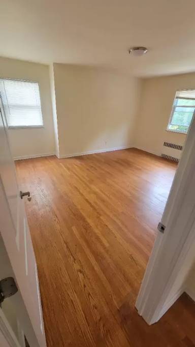 Main picture of 455 Central Blvd