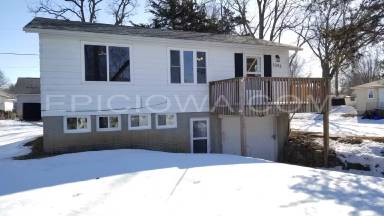 Main picture of 1065 3rd St