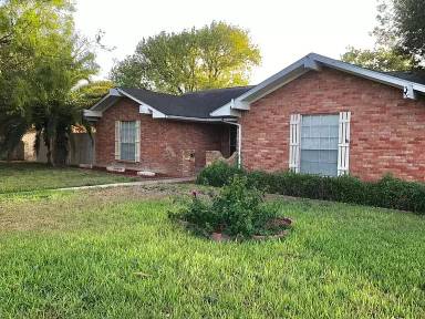 Main picture of 2219 Royal Palm Dr