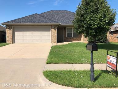 Main picture of 8405 SW 47th Cir