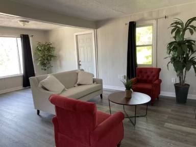 Main picture of 117 Nippersink Rd
