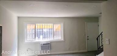 Main picture of 2804 S Norton Ave