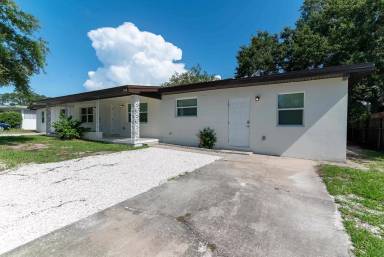 Main picture of 1156 Angle Rd