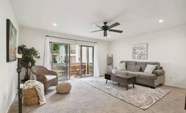 Main picture of 2636 Worden St