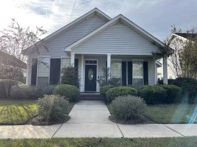 Main picture of 29765 Saint Basil St