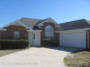 Main picture of 106 Summerfield Cir