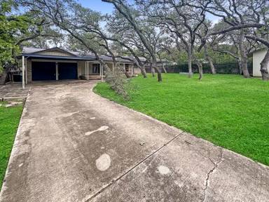 Main picture of 10502 Burr Oak Dr