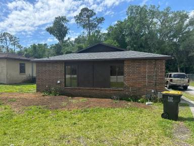Main picture of 628 Pineville Ln