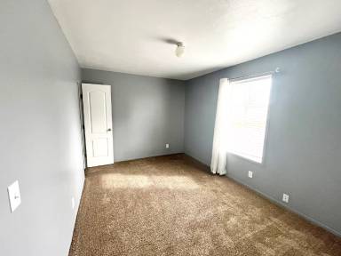 Main picture of 6 Northglen Dr