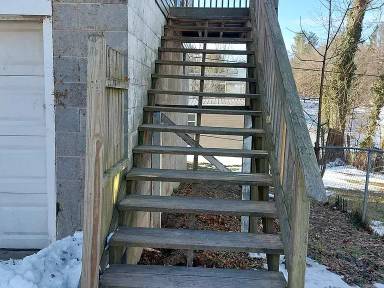 Main picture of 226 Clyde St