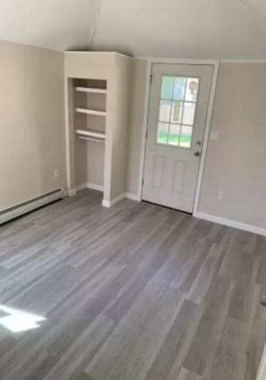 Main picture of 129 Robbins St
