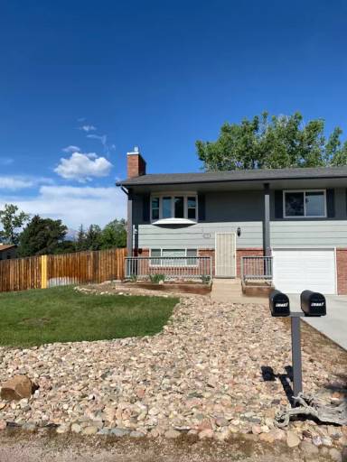 Main picture of 6728 Hampton Dr