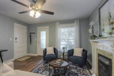 Main picture of 2539 Cherry St