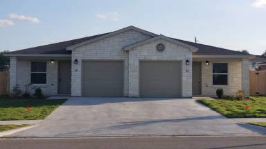 Main picture of 202 Lowes Blvd