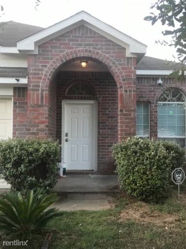 Main picture of 15518 Dahlia Field Way
