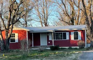 Main picture of 701 E Broad St