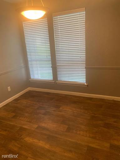 Main picture of 3064 Spruce Valley Ln