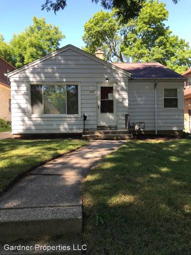 Main picture of 3423 N 48th St