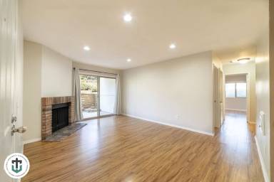 Main picture of 1730 S El Camino Real