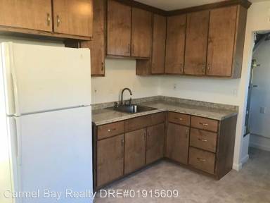 Main picture of 1122 E Laurel Dr