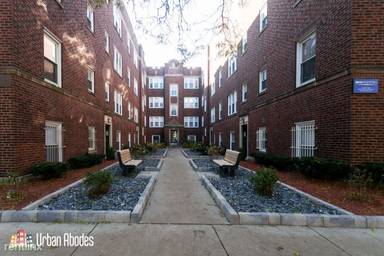 Main picture of 3254 N Clifton Ave
