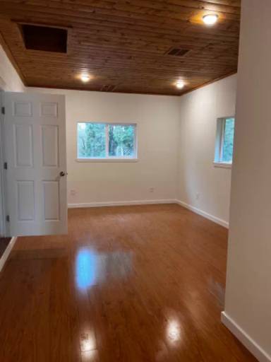 Main picture of 3225 148th St NE