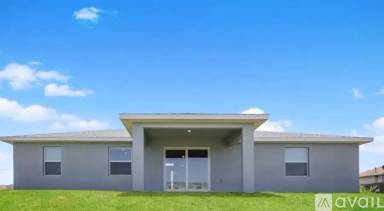 Main picture of 2019 Xelda Ave N