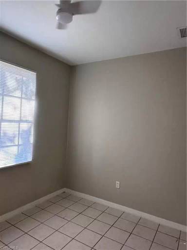 Main picture of 17475 Dumont Dr