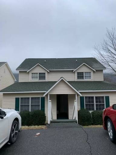 Main picture of 139 Willow Creek Cir