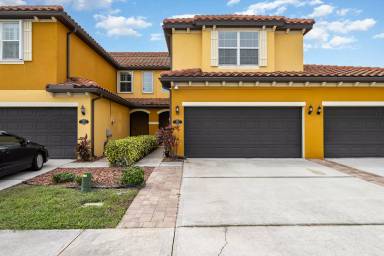 Main picture of 758 Simeon Dr