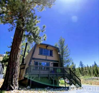 Main picture of 1112 W Big Bear Blvd