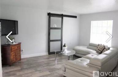 Main picture of 212 S Cortez Ave