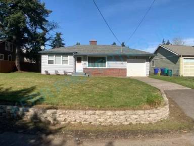 Main picture of 11727 SE Morrison St