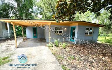 Main picture of 7122 Bloxham Ave