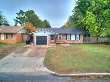 Main picture of 605 SW 10th St